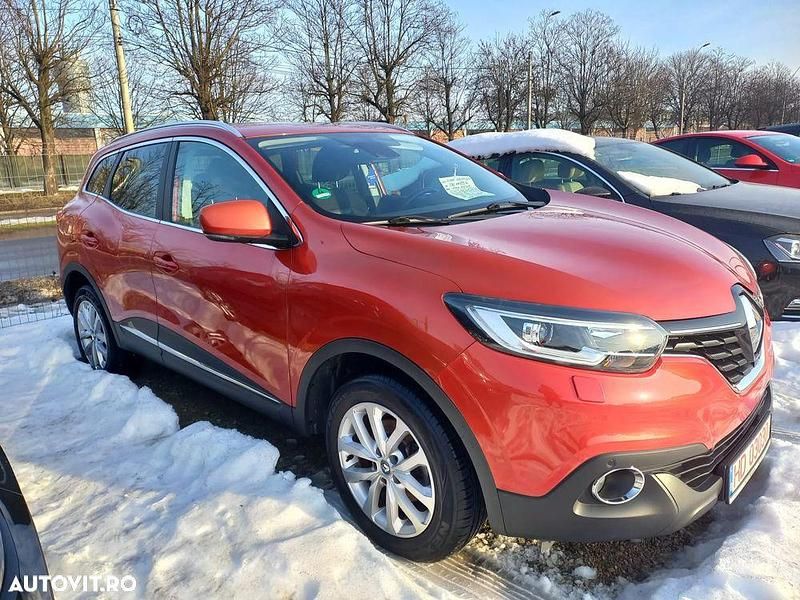 Culoarerosu Second-hand 2016 Renault Kadjar LIMITED SUV | 11.990 EUR (Preț OK) - Imagine 1/4