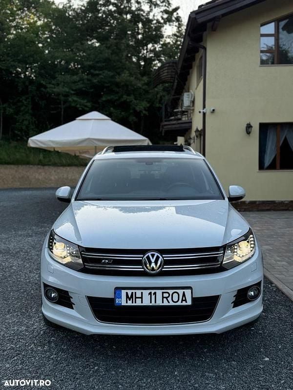 Alb Utilizat 2016 VW Tiguan Comfortline SUV | 12.950 EUR (Super Preț) - Imagine 1/4