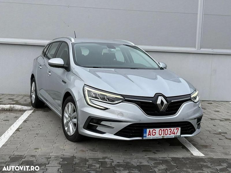 Second-hand Renault Mégane GrandTour Zen 140 CP (102 kW) 2021 Culoareargint Break