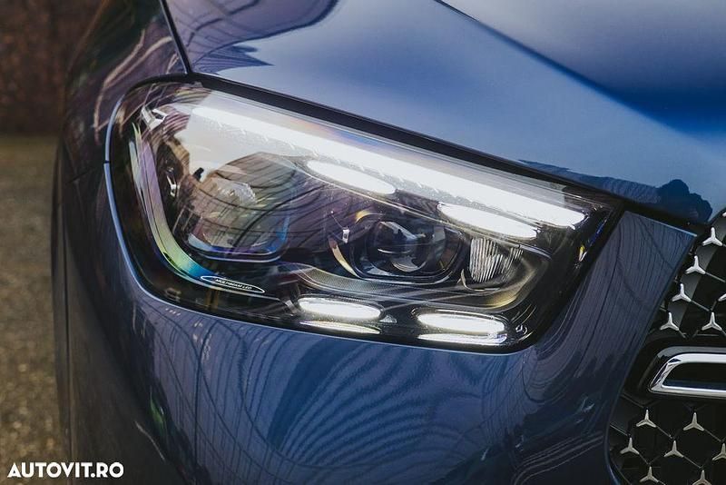 Second-hand Mercedes GLE300 269 CP (197 kW) 2025 Culoarealbastru SUV