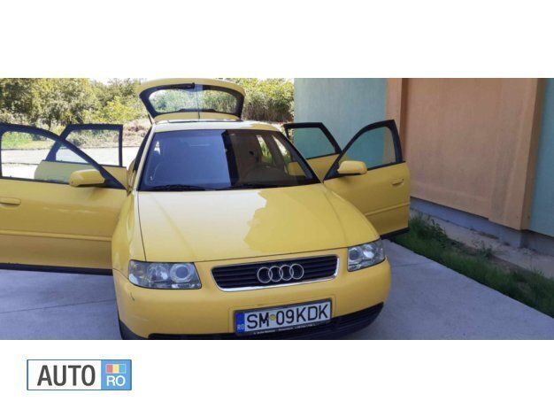 Second-hand Audi A3 102 CP (75 kW) 2000 Galben Hatchback