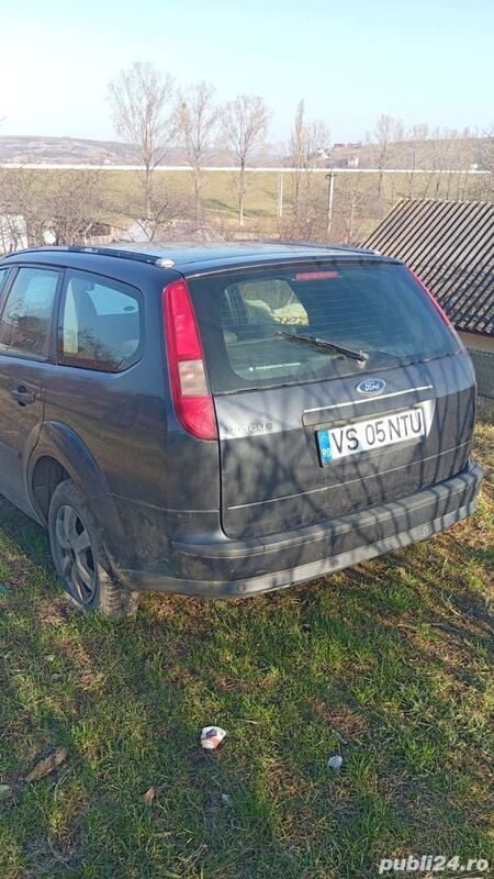 Utilizat 2005 Ford Focus | 1.000 EUR (Preț bun) - Imagine 1/4