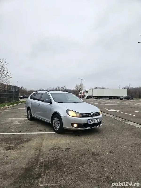 Second-hand VW Golf VI 110 CP (80 kW) 2011 Hatchback