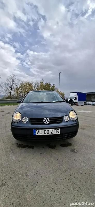 Utilizat 2005 VW Polo Berlinǎ | 700 EUR - Imagine 1/4