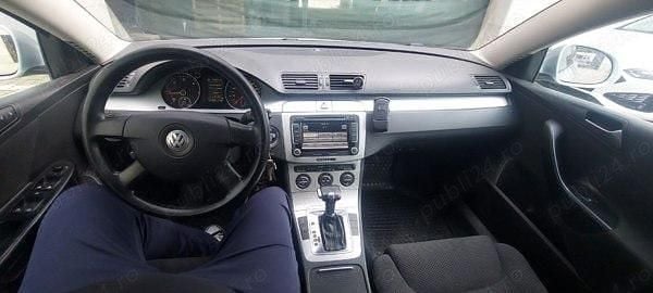 Argintiu Utilizat 2009 VW Passat Break | 3.500 EUR (Preț bun) - Imagine 1/4