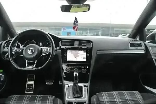 Second-hand VW Golf VII GTD 184 CP (135 kW) 2017 Break