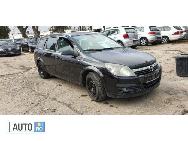 Negru Second-hand 2006 Opel Astra Break | 2.699 EUR (Preț bun) - Imagine 1/4