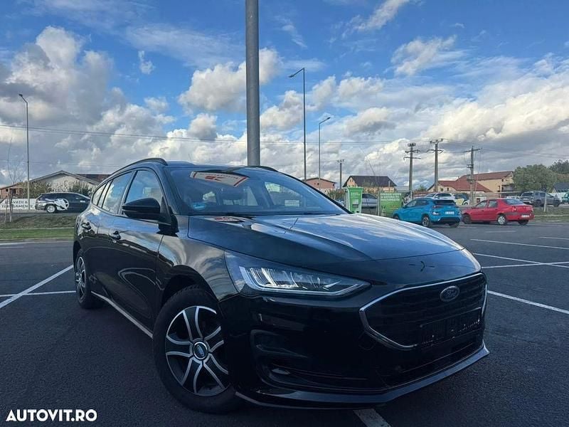 Culoarenegru Utilizat 2022 Ford Focus Cool & Connect Break | 10.499 EUR (Preț OK) - Imagine 1/4