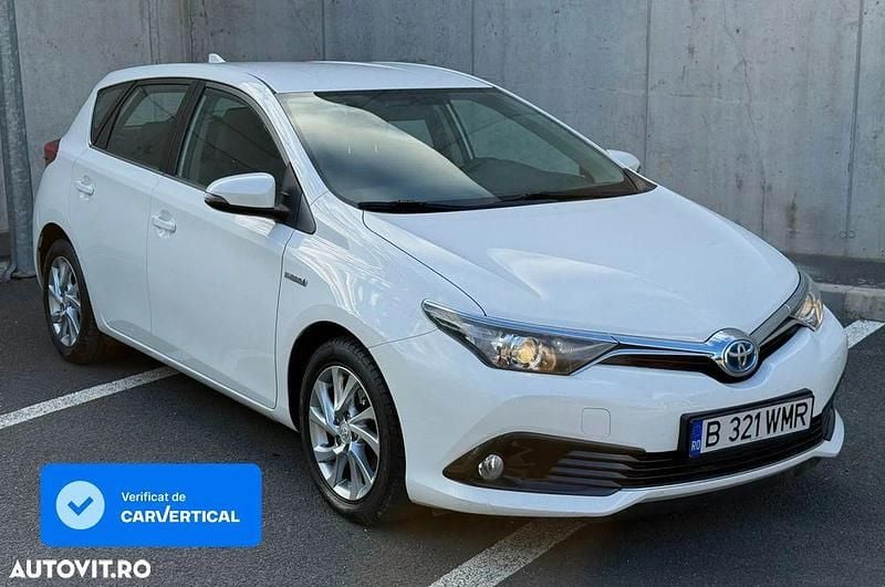 Culoarealb Utilizat 2016 Toyota Auris Hybrid Luna Hatchback | 10.990 EUR (Preț OK) - Imagine 1/4