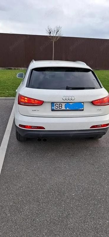 Culoarealb Utilizat 2013 Audi Q3 SUV | 10.000 EUR (Preț bun) - Imagine 1/4