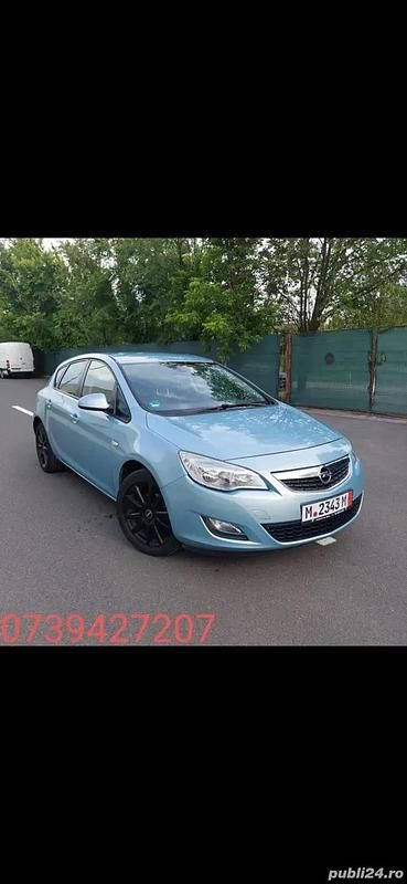 Utilizat 2010 Opel Astra Hatchback | 3.699 EUR (Preț OK) - Imagine 1/4