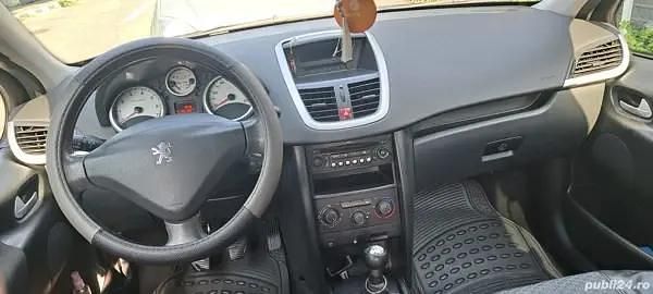 Second-hand Peugeot 207 75 CP (55 kW) 2010 Hatchback