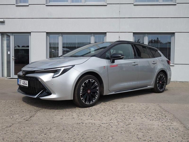 Utilizat 2023 Toyota Corolla Sport | 31.681 EUR - Imagine 1/1