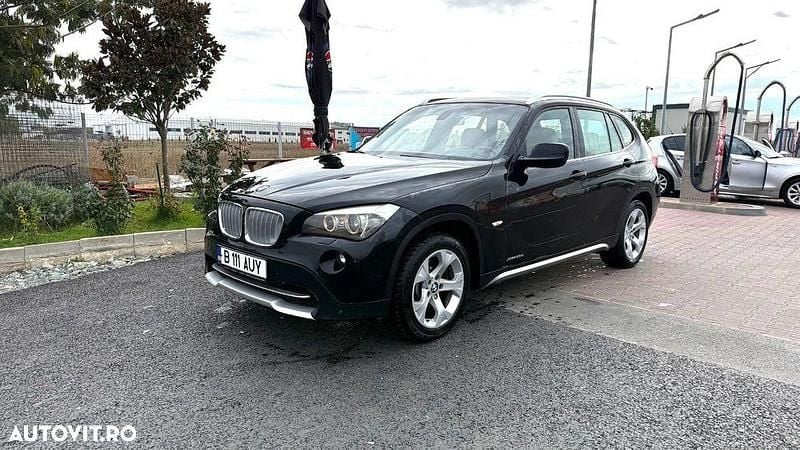 Culoarenegru Utilizat 2009 BMW X1 Sport Line SUV | 8.850 EUR (Scump) - Imagine 1/4