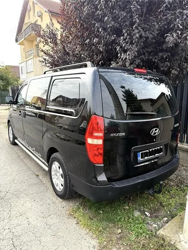 Utilizat 2010 Hyundai H-1 Monovolum | 6.800 EUR - Imagine 1/4