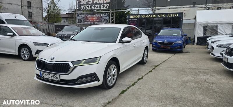 Alb Utilizat 2021 Skoda Octavia | 14.299 EUR (Preț bun) - Imagine 1/4
