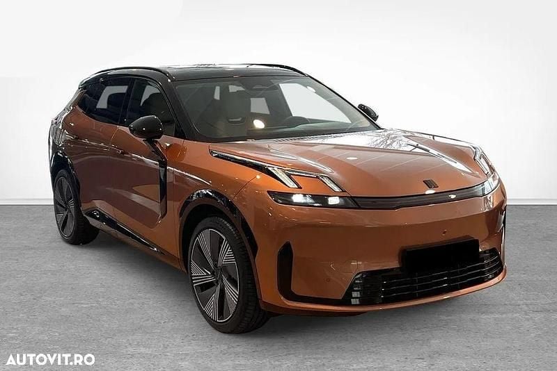 Second-hand Lynk & Co 08 350 CP (257 kW) 2025 Culoarenegru SUV