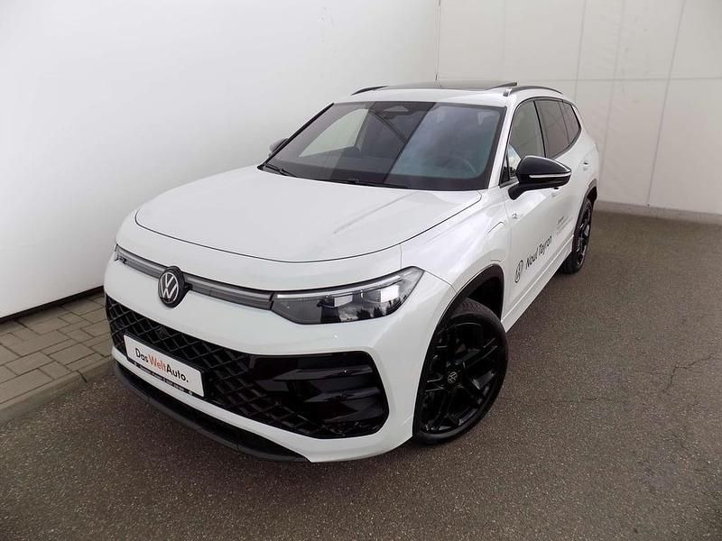 Albmetalicperleffect Nouă 2025 VW Tayron R-line SUV | 52.900 EUR - Imagine 1/4