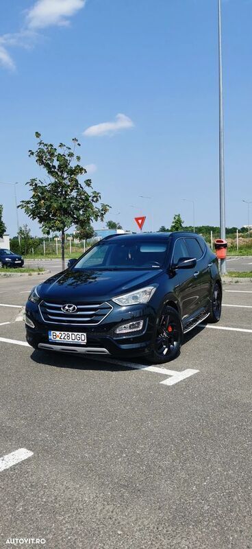 Negru Utilizat 2013 Hyundai Santa Fe SUV | 13.500 EUR (Puțin scump) - Imagine 1/4