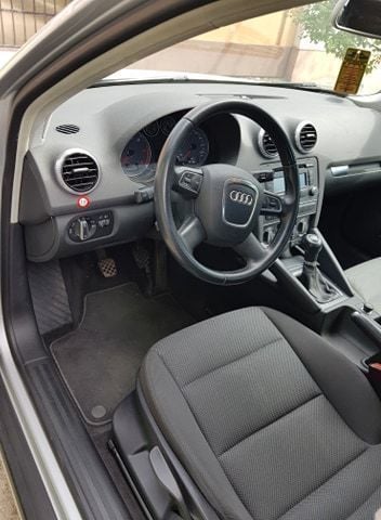 Second-hand Audi A3 140 CP (102 kW) 2012 Argintiu metalizat Hatchback
