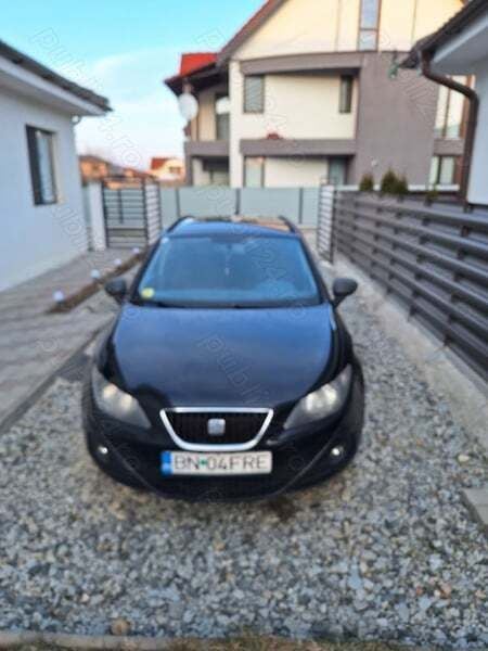 Negru Utilizat 2012 Seat Ibiza ST Break | 2.650 EUR - Imagine 1/4