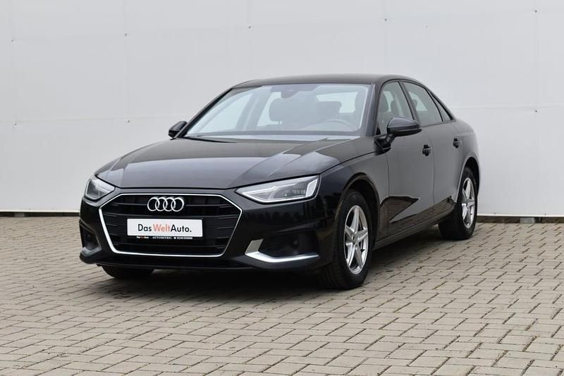 Negru normal Utilizat 2020 Audi A4 Berlinǎ | 23.990 EUR (Scump) - Imagine 1/4