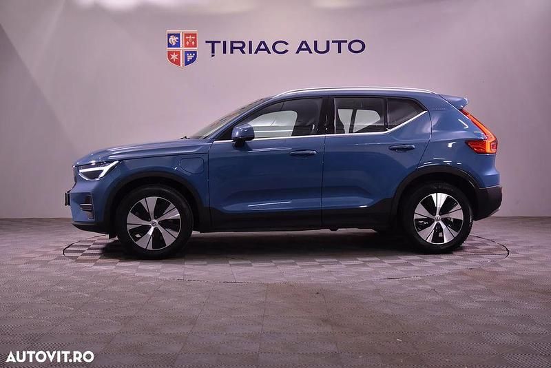 Second-hand Volvo XC40 211 CP (155 kW) 2022 Culoarealbastru SUV