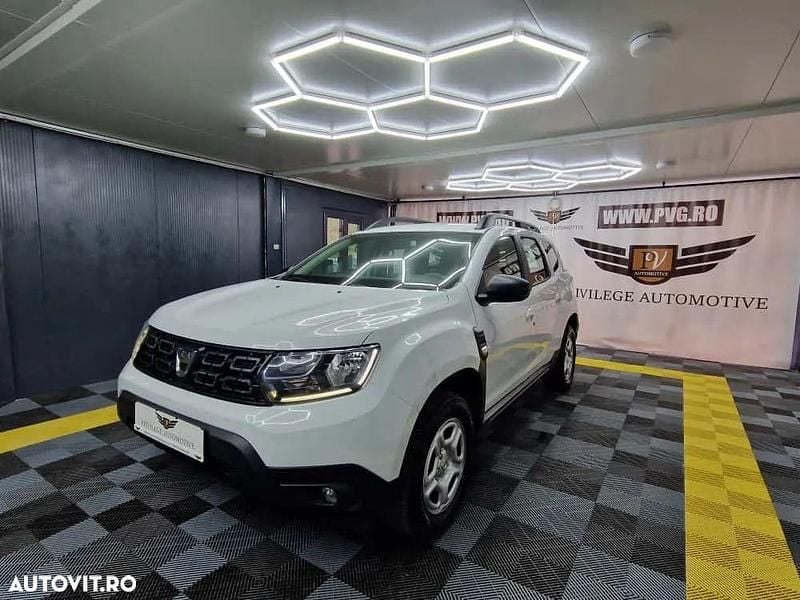 Culoarealb Utilizat 2020 Dacia Duster SUV | 13.890 EUR (Preț OK) - Imagine 1/4