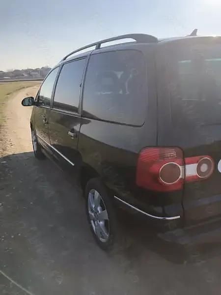 Utilizat 2008 VW Sharan Monovolum | 3.300 EUR (Preț OK) - Imagine 1/4