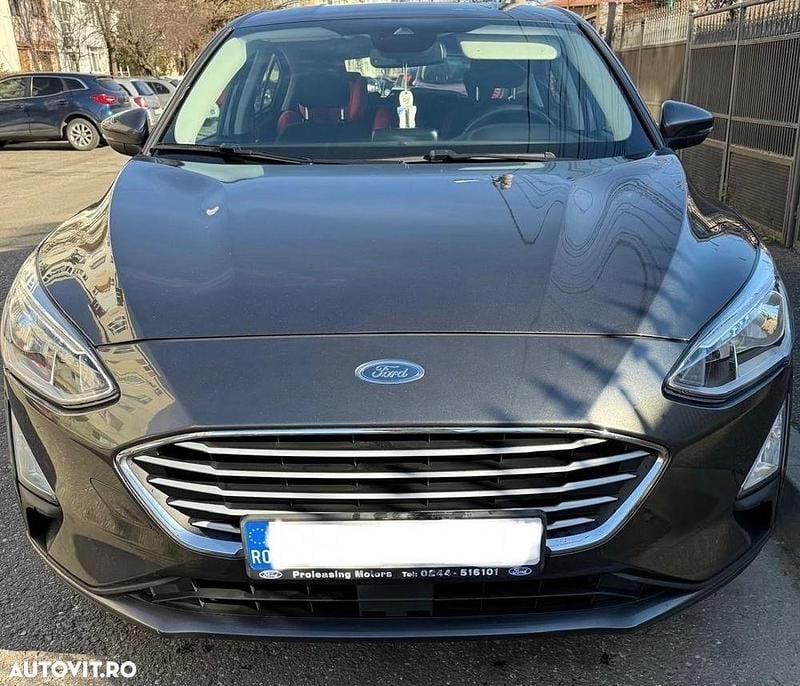 Culoaregri Utilizat 2018 Ford Focus Hatchback | 9.950 EUR (Preț OK) - Imagine 1/4