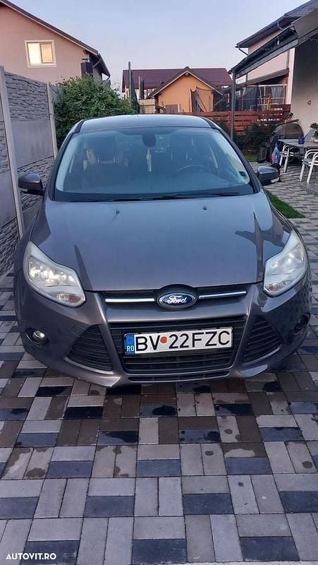 Culoaremaro Utilizat 2011 Ford Focus Trend Berlinǎ | 5.500 EUR (Preț OK) - Imagine 1/4