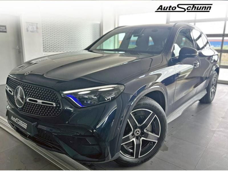 Utilizat 2024 Mercedes GLC200 AMG line SUV | 45.490 EUR (Preț bun) - Imagine 1/4