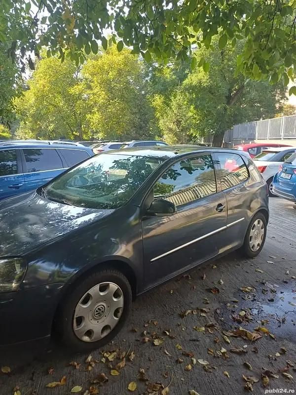 Albastru Utilizat 2009 VW Golf VI Coupe | 1.500 EUR (Super Preț) - Imagine 1/3