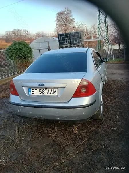 Second-hand Ford Mondeo 130 CP (95 kW) 2005 Berlinǎ