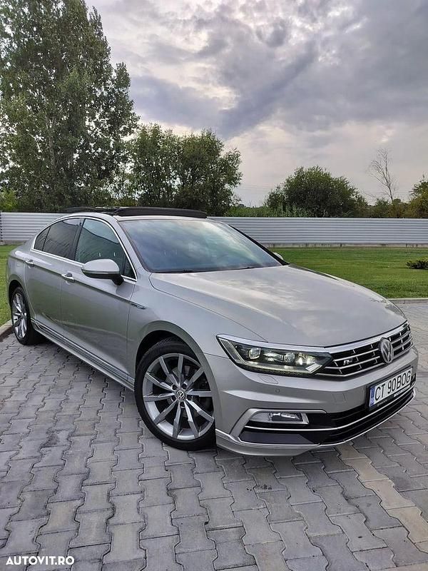 Culoaregri Utilizat 2016 VW Passat Executive Berlinǎ | 15.000 EUR (Preț OK) - Imagine 1/4