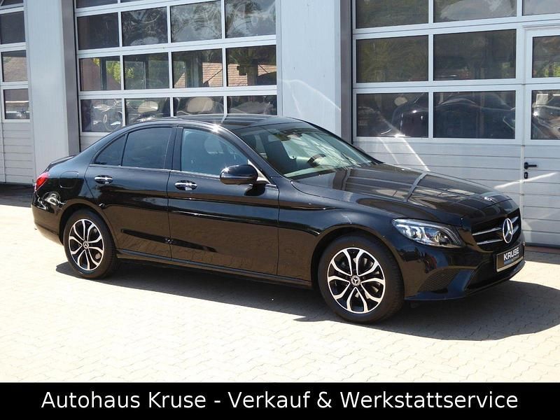 Second-hand Mercedes C200 184 CP (135 kW) 2020