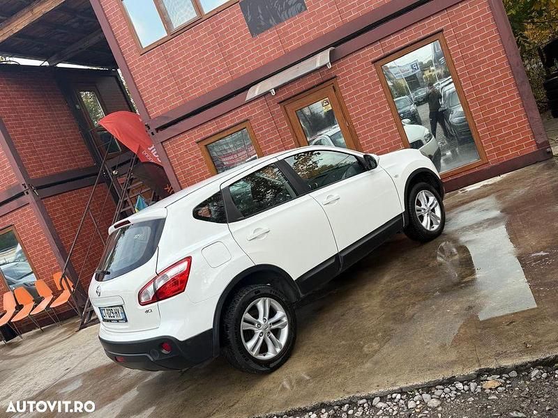Second-hand Nissan Qashqai Tekna 110 CP (80 kW) 2013 Culoarealb SUV