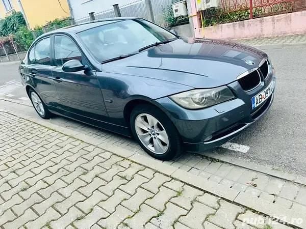 Utilizat 2005 BMW 320 Berlinǎ | 3.700 EUR (Preț OK) - Imagine 1/4