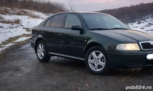 Utilizat 2001 Skoda Octavia Hatchback | 1.700 EUR (Preț OK) - Imagine 1/4