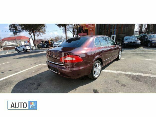 Second-hand Skoda Superb 170 CP (125 kW) 2009 Visiniu Berlinǎ