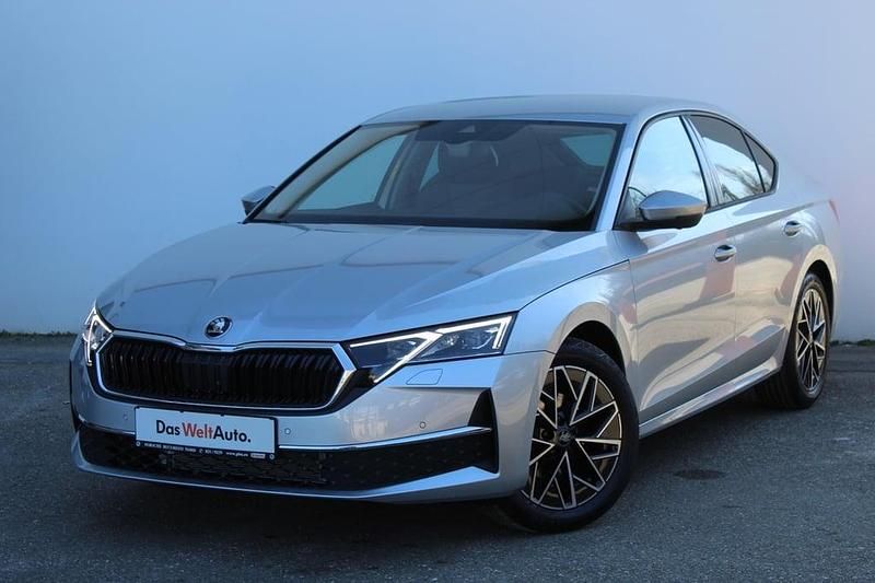 Gri mediu normal Utilizat 2025 Skoda Octavia Selection | 33.351 EUR - Imagine 1/4