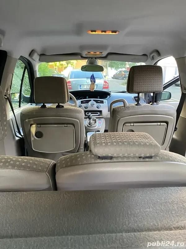 Second-hand Renault Scénic II 88 CP (64 kW) 2003 Monovolum