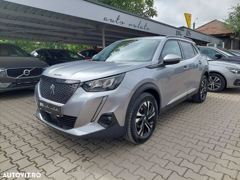 Argint Utilizat 2021 Peugeot 2008 Allure SUV | 16.299 EUR (Preț OK) - Imagine 1/4