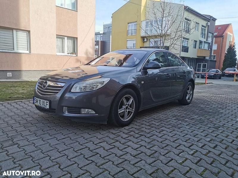 Second-hand Opel Insignia Selection 130 CP (95 kW) 2009 Culoaregri Berlinǎ