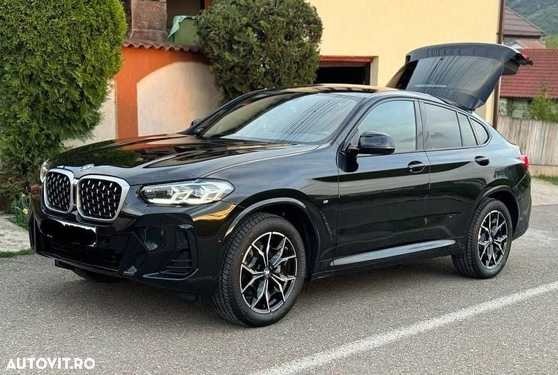 Culoarenegru Utilizat 2024 BMW X4 M Sport SUV | 54.500 EUR (Preț OK) - Imagine 1/4