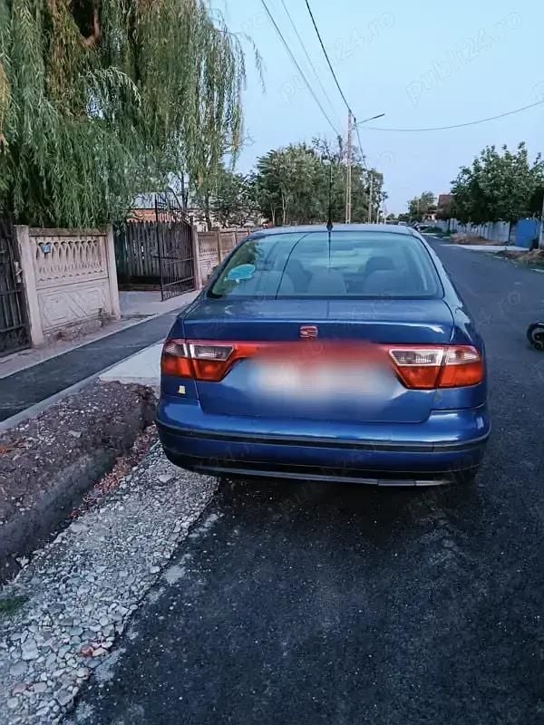 Albastru Utilizat 2002 Seat Toledo Berlinǎ | 4.000 EUR - Imagine 1/4