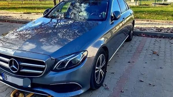 Utilizat 2018 Mercedes 200 Berlinǎ | 17.000 EUR - Imagine 1/4