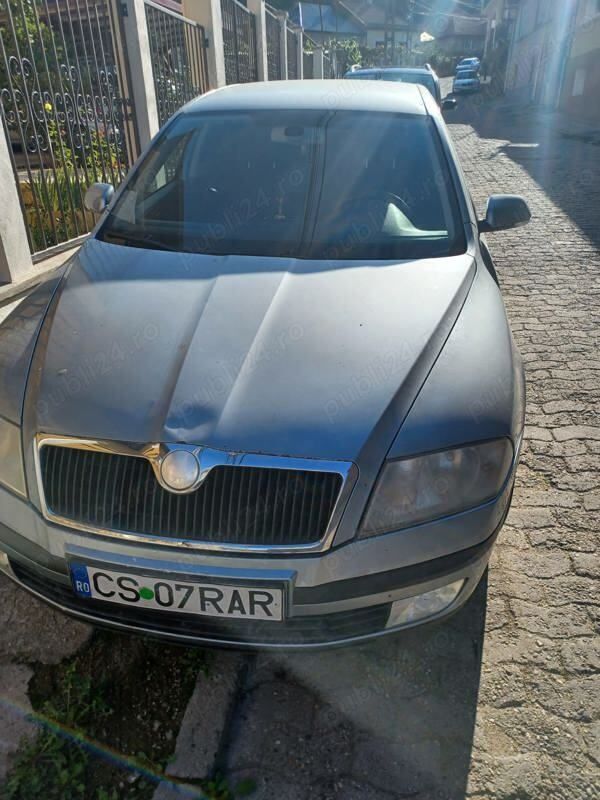 Gri Utilizat 2004 Skoda Octavia Berlinǎ | 1.950 EUR (Preț OK) - Imagine 1/4