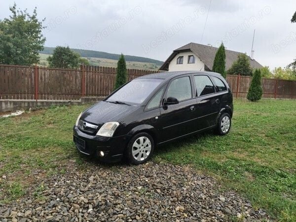 Negru Utilizat 2009 Opel Meriva Monovolum | 2.000 EUR (Preț OK) - Imagine 1/4