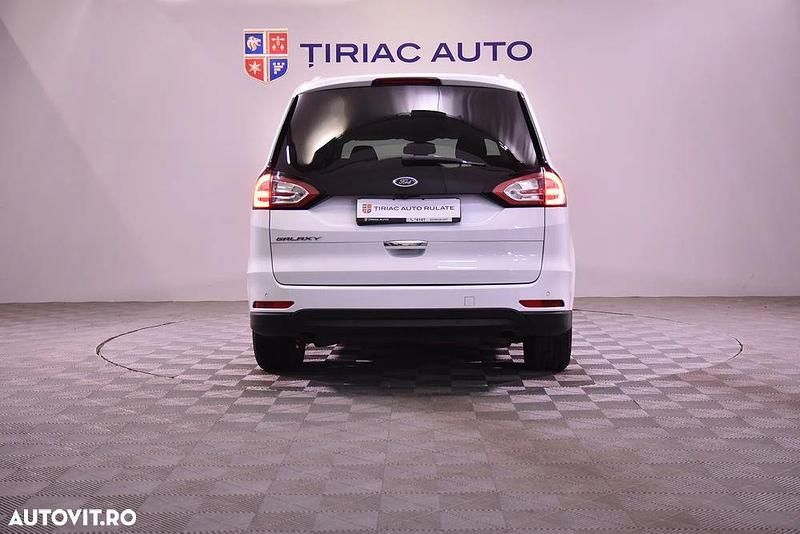 Second-hand Ford Galaxy 180 CP (132 kW) 2018 Culoarealb Monovolum